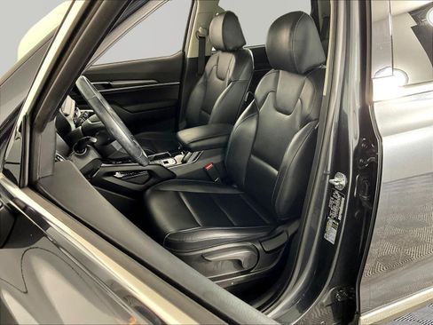 Used 2022 Kia Telluride LX AWD/4WD image 21