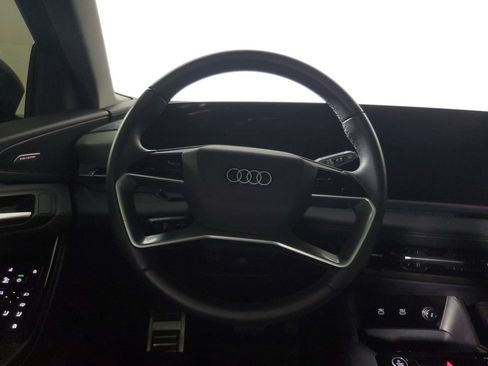 Certified 2025 Audi Q6 e-tron Premium Plus w/ Premium Plus AWD/4WD image 16