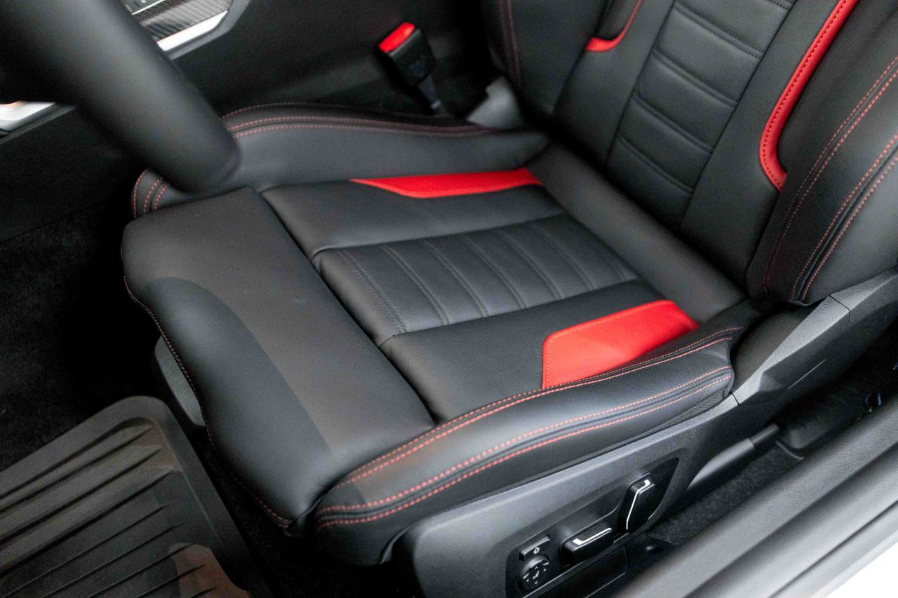 Used 2026 BMW M2 w/ Lighting Package RWD image 43