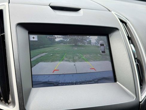 Used 2016 Ford Edge SEL w/ Equipment Group 201A AWD/4WD image 23