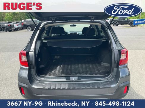 Used 2018 Subaru Outback 2.5i Premium AWD/4WD image 13