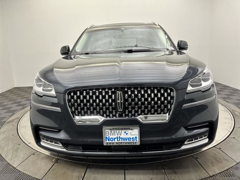Used 2023 Lincoln Aviator Black Label w/ Dynamic Handling Package image 14