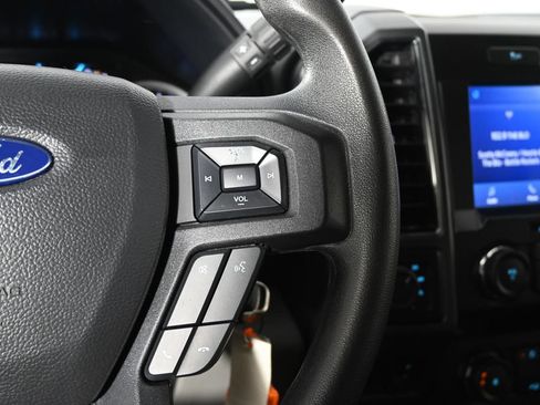 Used 2022 Ford F250 XLT w/ Black Appearance Package AWD/4WD image 35