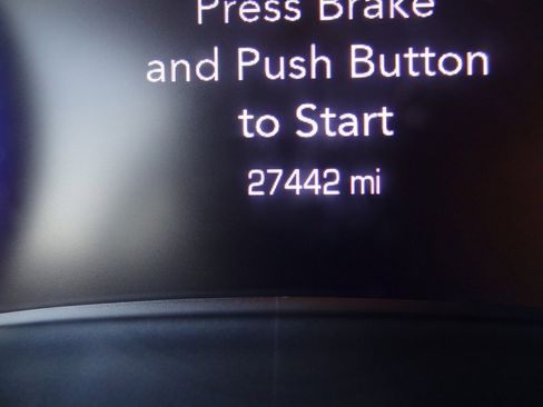 Used 2023 Chrysler 300 Touring image 18