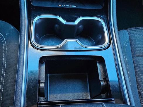 Used 2024 Chevrolet Traverse LT image 12