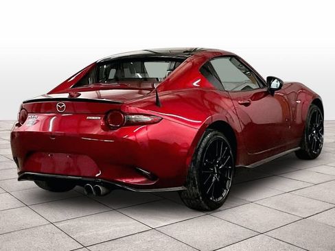 Used 2022 MAZDA MX-5 Miata Club RWD image 11