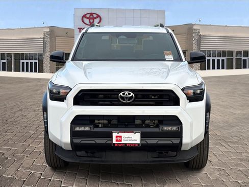 Certified 2025 Toyota 4Runner 4WD image 6