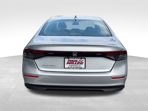 Used 2024 Honda Accord EX image 6