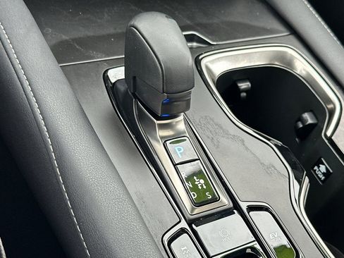 Used 2023 Lexus RX 350 w/ Cold Area Package image 33