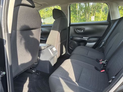 Used 2025 Honda HR-V LX image 17