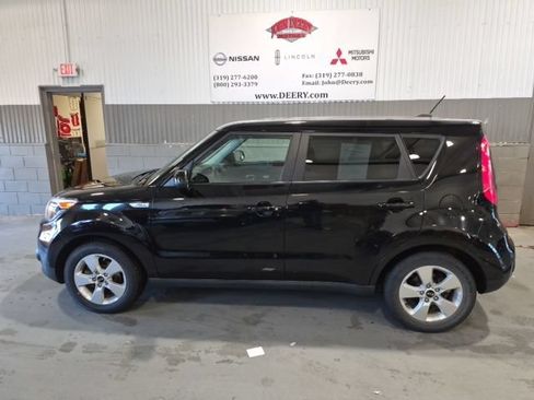 Used 2019 Kia Soul FWD image 6