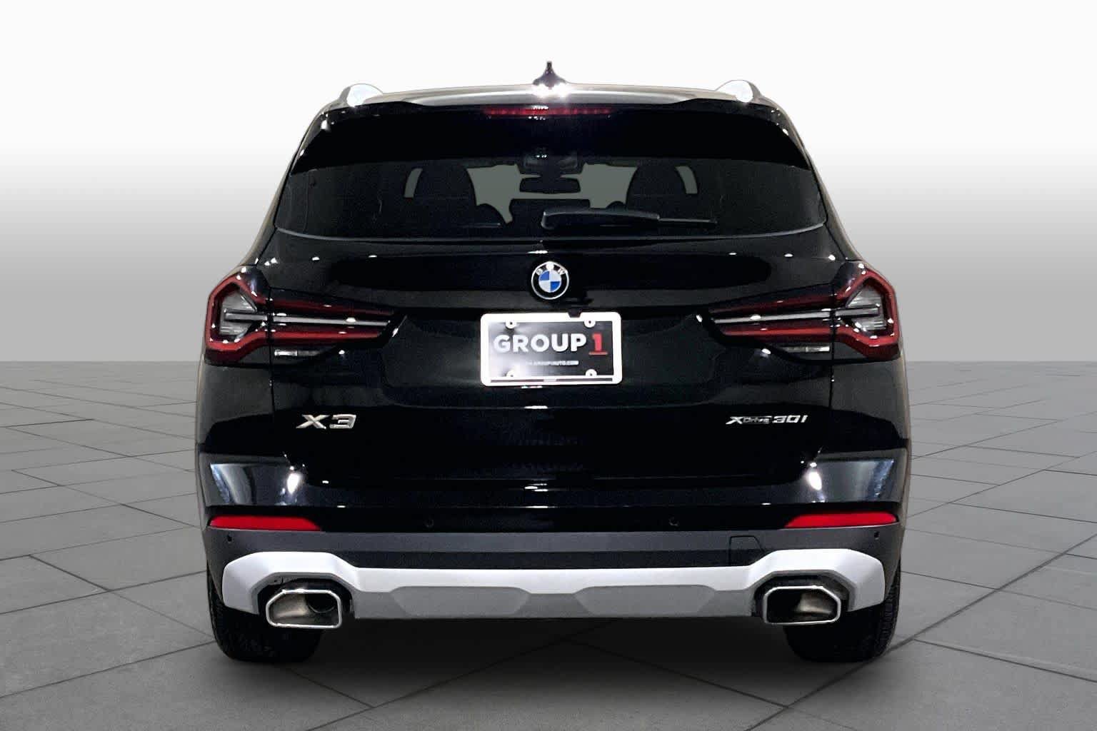 Used 2023 BMW X3 xDrive30i w/ Premium Package AWD/4WD image 4