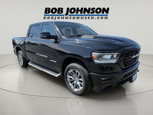 Used 2023 RAM 1500 Laramie AWD/4WD image 1