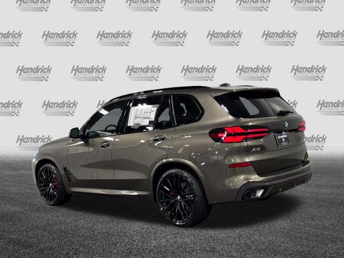 New 2026 BMW X5 xDrive40i w/ M Sport Package AWD/4WD image 6