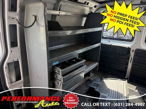 Used 2017 Chevrolet Express 2500 w/ Chrome Appearance Package image 13