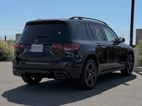Used 2023 Mercedes-Benz GLB 250 image 7
