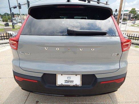 New 2026 Volvo XC40 B5 Plus w/ Protection Package Premier AWD/4WD image 9