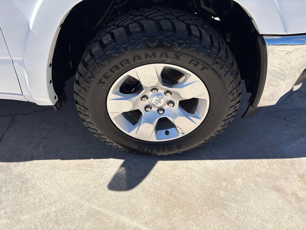 Used 2025 RAM 1500 Big Horn AWD/4WD image 6