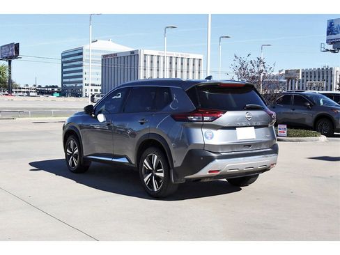 Used 2023 Nissan Rogue Platinum w/ Platinum Premium Package image 4