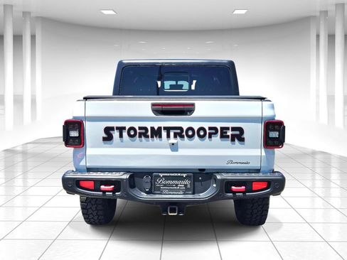 Used 2020 Jeep Gladiator Rubicon AWD/4WD image 4