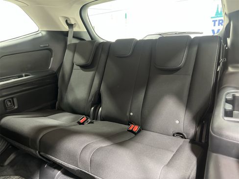 Used 2024 Subaru Ascent Premium w/ Convenience Package image 22