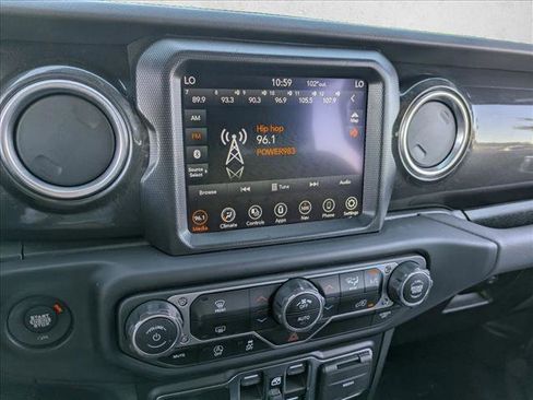 Used 2021 Jeep Wrangler Unlimited Sahara image 12