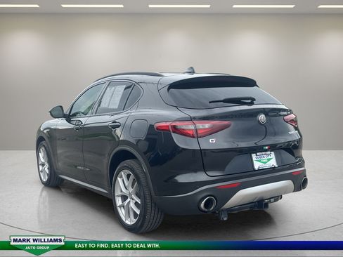 Used 2018 Alfa Romeo Stelvio Ti Sport AWD/4WD image 5