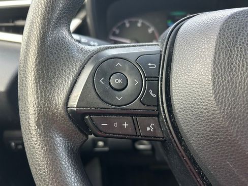 Used 2024 Toyota Corolla LE image 19