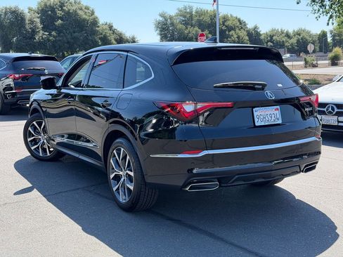 Used 2023 Acura MDX FWD w/ Technology Package image 9