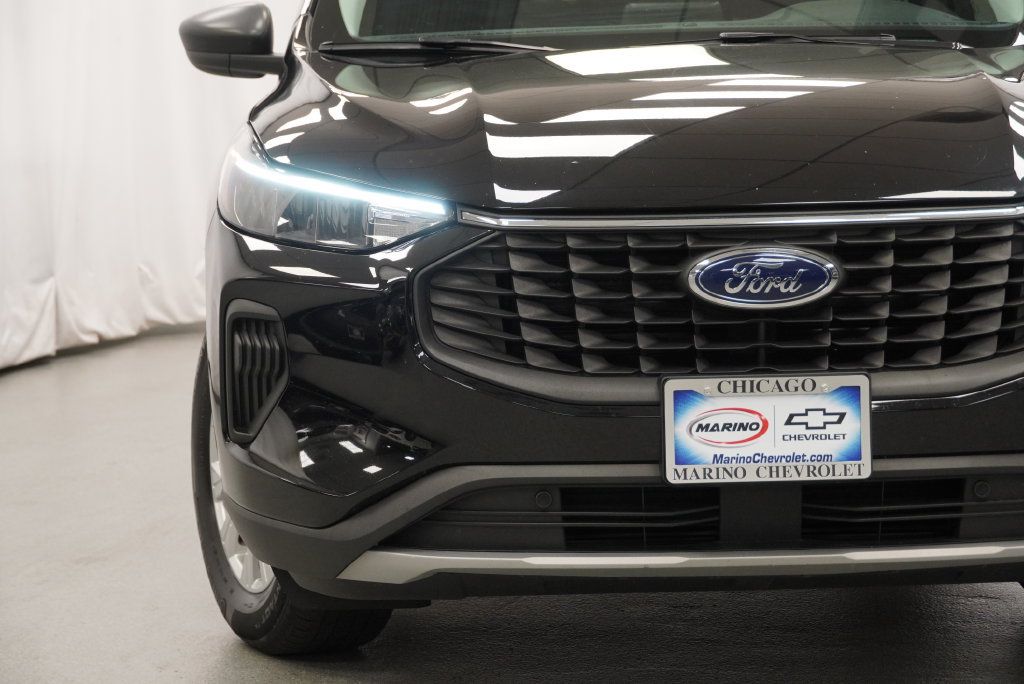 Used 2024 Ford Escape Active AWD/4WD image 35