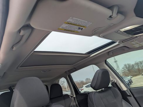 Used 2023 Subaru Forester Premium image 7