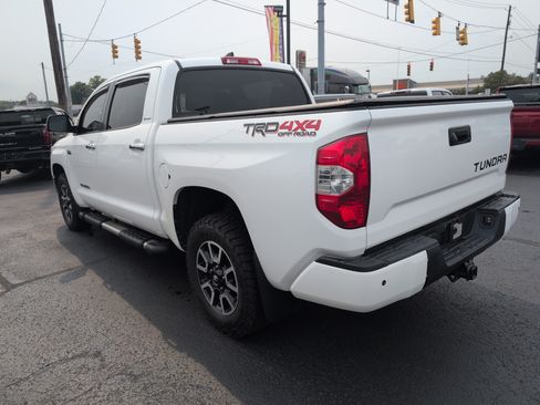 Used 2020 Toyota Tundra Limited w/ Limited Premium Package AWD/4WD image 6