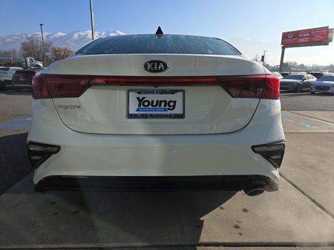 Used 2020 Kia Forte LXS image 6