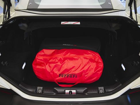 Used 2023 Ferrari Portofino M image 15