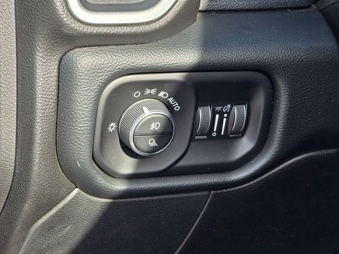 Used 2019 RAM 2500 Big Horn image 36