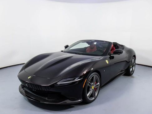 Certified 2024 Ferrari Roma Spider image 10