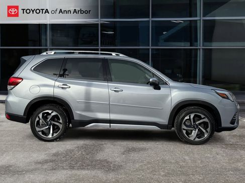 Used 2023 Subaru Forester Touring image 13