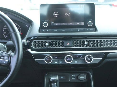 Used 2022 Honda Civic Sport image 15