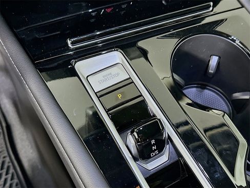 New 2026 Volkswagen Atlas SEL Premium R-Line image 22