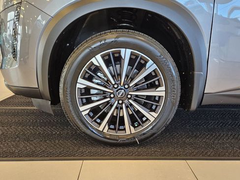 New 2026 Nissan Pathfinder Platinum w/ Cargo Package image 12