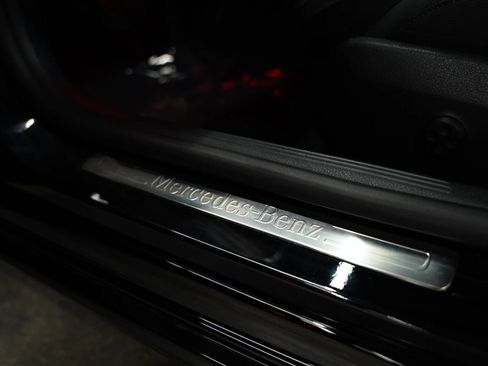 Used 2024 Mercedes-Benz C 300 4MATIC Sedan image 23