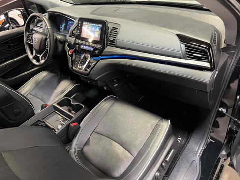 Used 2024 Honda Odyssey Elite image 39
