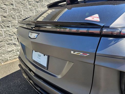 New 2026 Cadillac Lyriq V AWD/4WD image 17