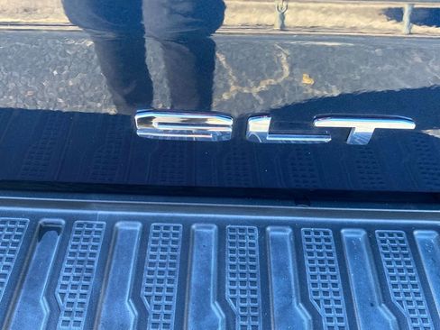 Used 2023 GMC Sierra 1500 SLT w/ SLT Premium Plus Package image 14