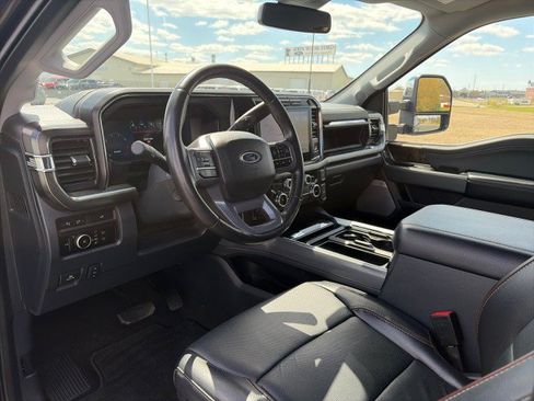 Used 2024 Ford F250 Lariat w/ Chrome Package AWD/4WD image 11