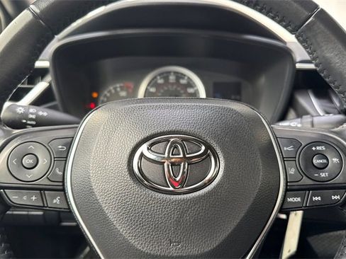 Used 2022 Toyota Corolla SE image 34