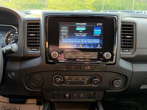 Used 2022 Nissan Frontier S w/ Technology Package RWD image 18