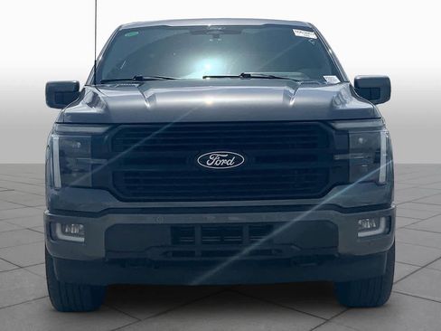 Certified 2025 Ford F150 Platinum w/ Equipment Group 702A High AWD/4WD image 4