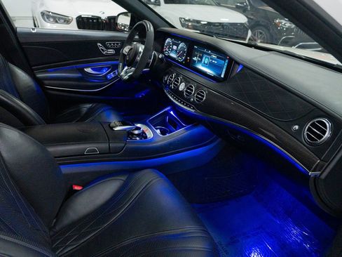 Used 2018 Mercedes-Benz S 63 AMG 4MATIC Sedan image 38
