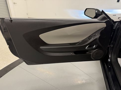 Used 2010 Chevrolet Camaro LS image 22